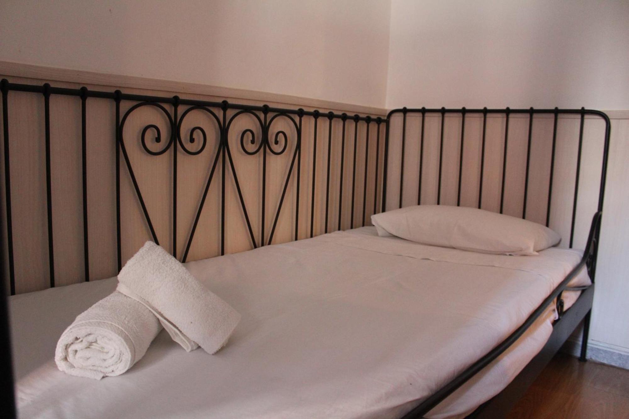 Apartament Aires De Gredos/Bajo Candeleda Zewnętrze zdjęcie